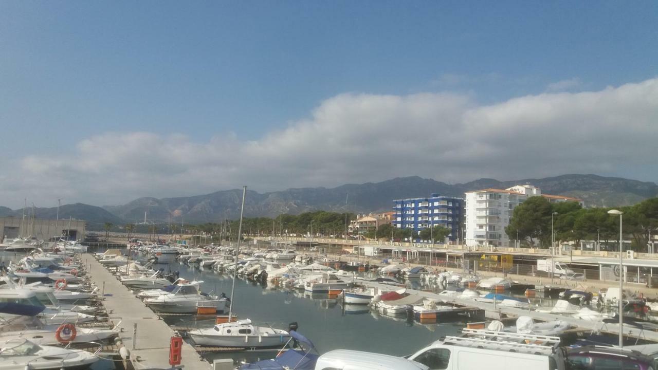 Apartamento Primera Linea De Mar L'L'Hospitalet de l'Infant Exteriör bild