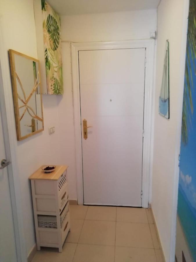 Apartamento Primera Linea De Mar L'L'Hospitalet de l'Infant Exteriör bild